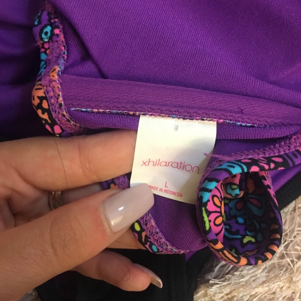 Bathing suit - Picture 2 of 4